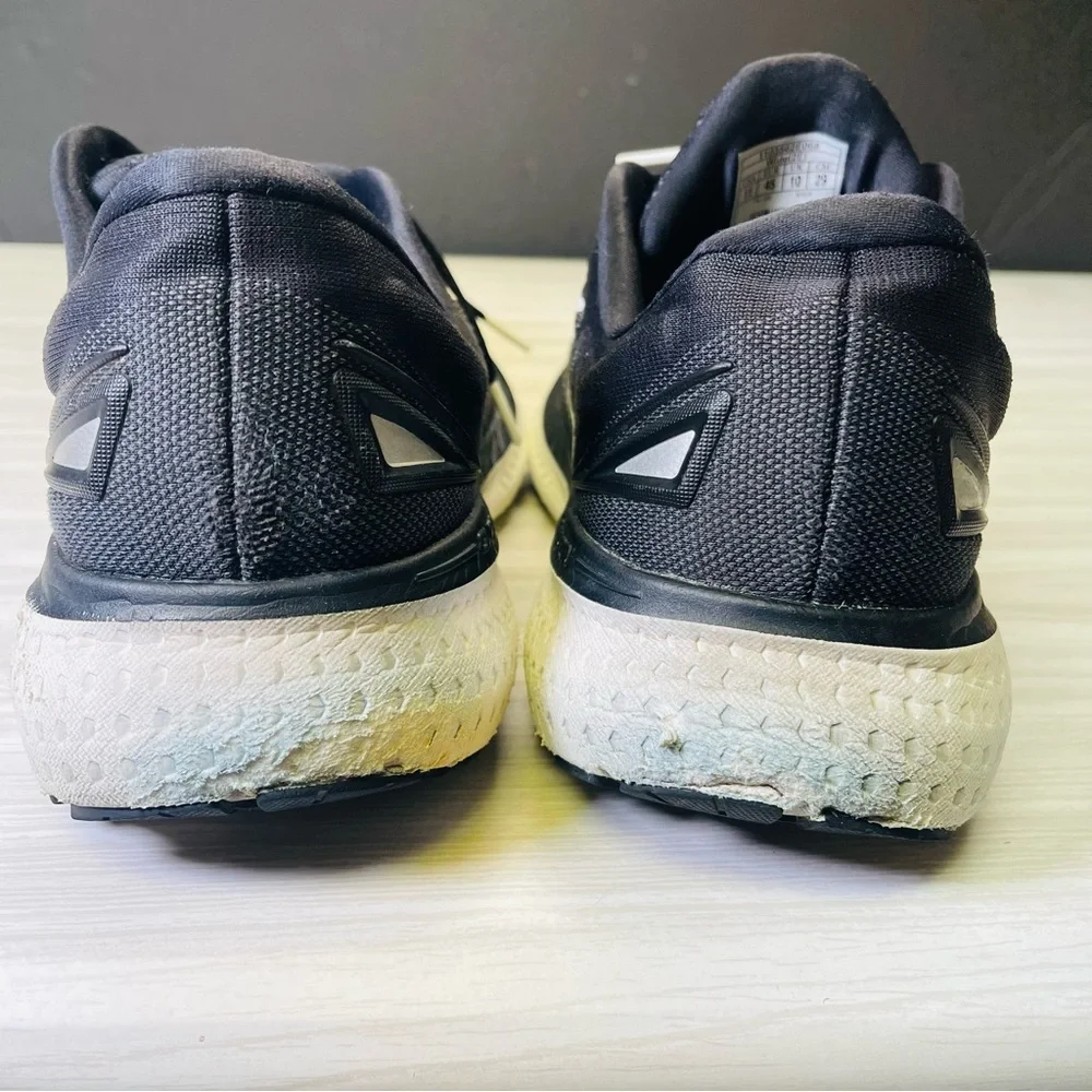 Men’s Brooks Glycerin 19 Black/White Size 11 Wide(2E)